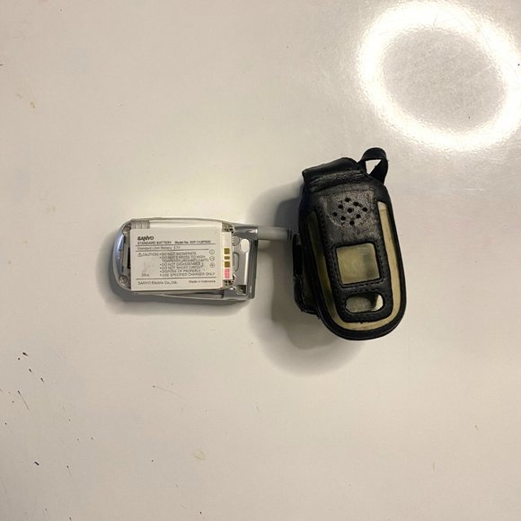 VINTAGE Sanyo PM-8200 SPRINT with Leather Case - Picture 5 of 7